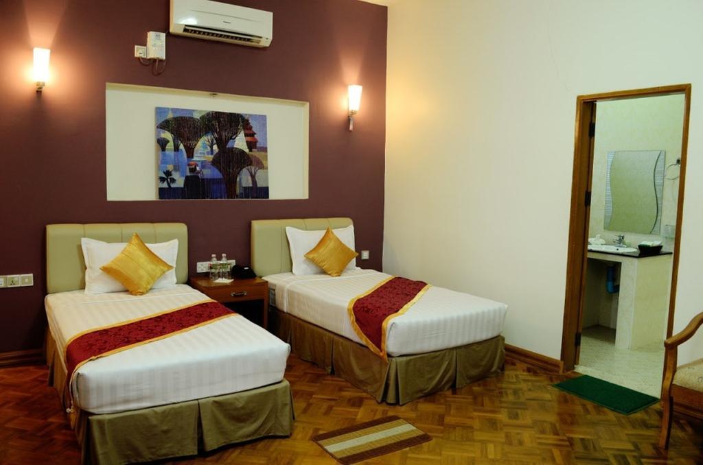 Myat Nan Yone Hotel Naypyidaw Pokój zdjęcie