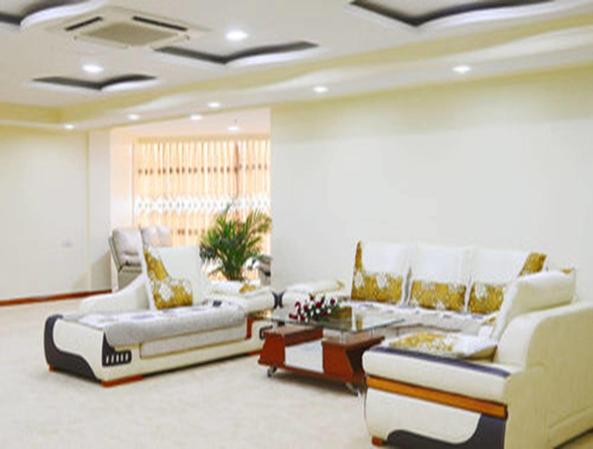 Myat Nan Yone Hotel Naypyidaw Zewnętrze zdjęcie