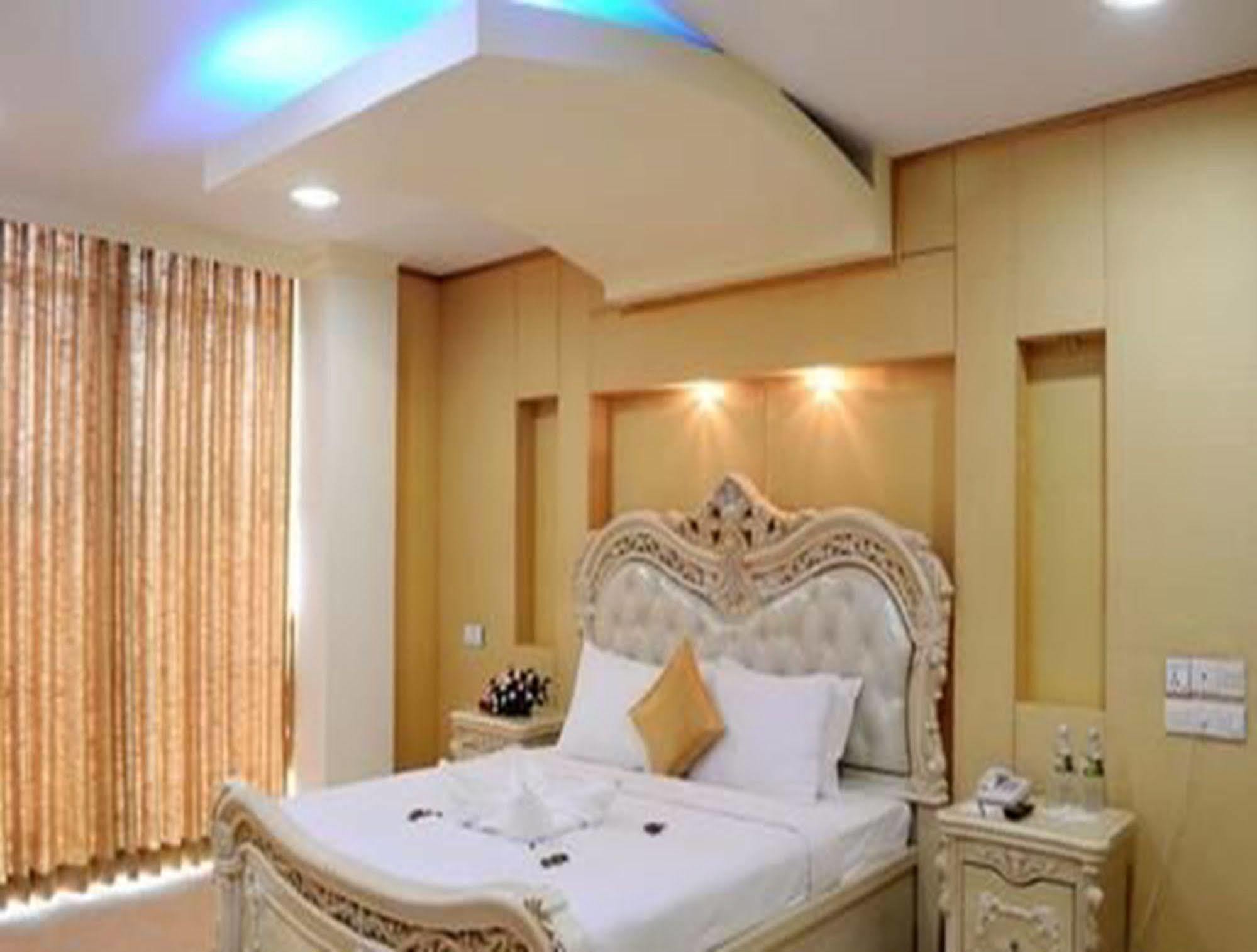 Myat Nan Yone Hotel Naypyidaw Zewnętrze zdjęcie